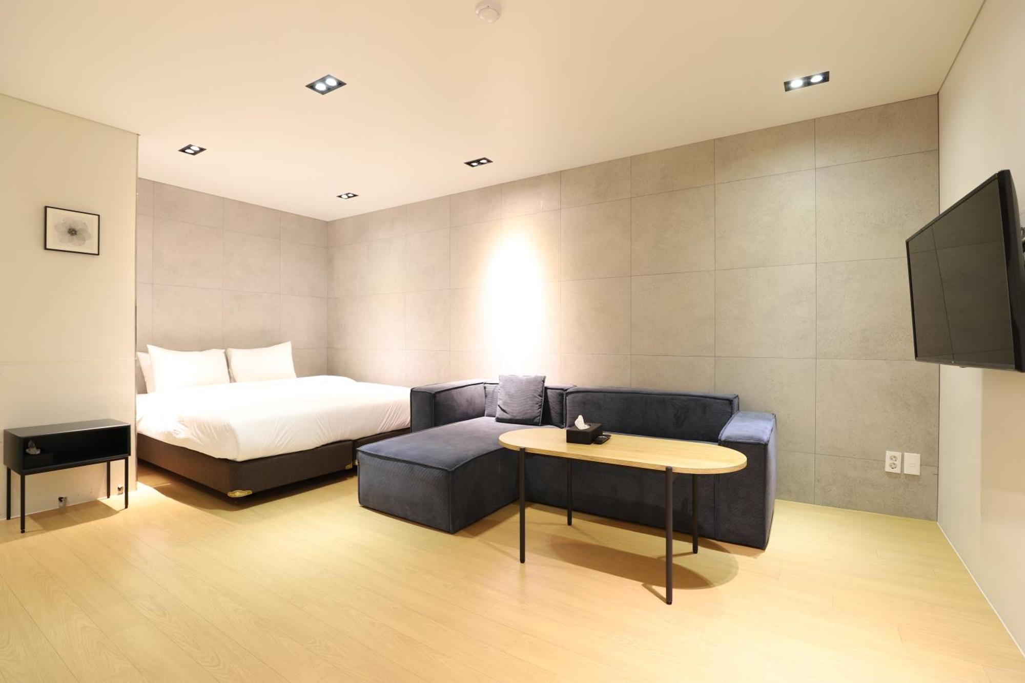 Hotel Intro Busan Exterior photo