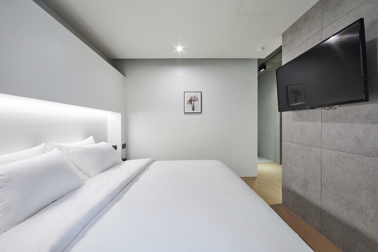 Hotel Intro Busan Exterior photo